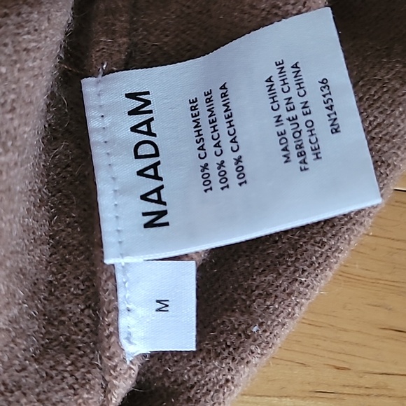 NAADAM Signature Cashmere Polo Sweater - Picture 9 of 10